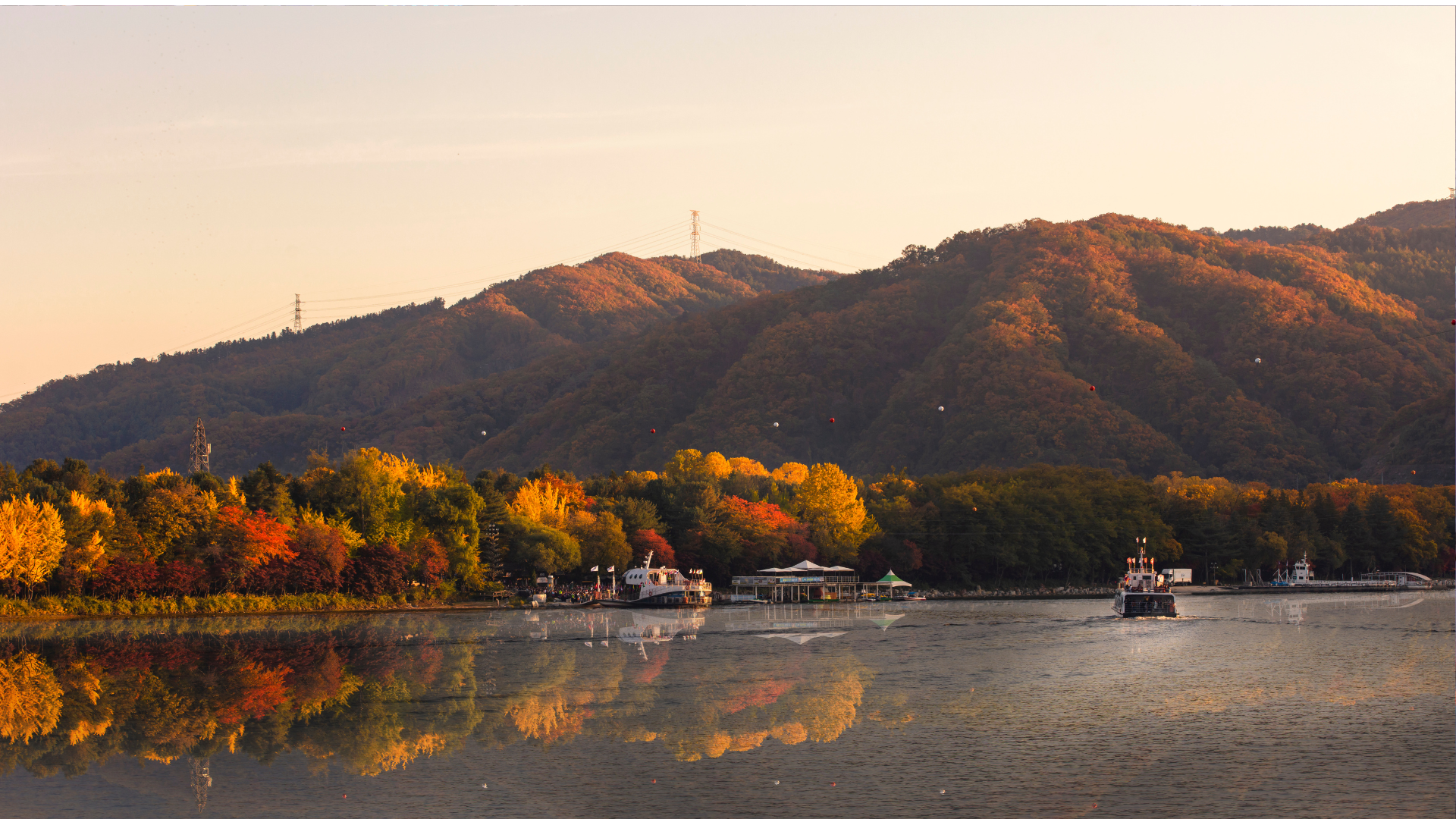 Seoul Mùa Đông – Trải Nghiệm Tuyết Trắng & Dâu Ngọt Hàn Quốc